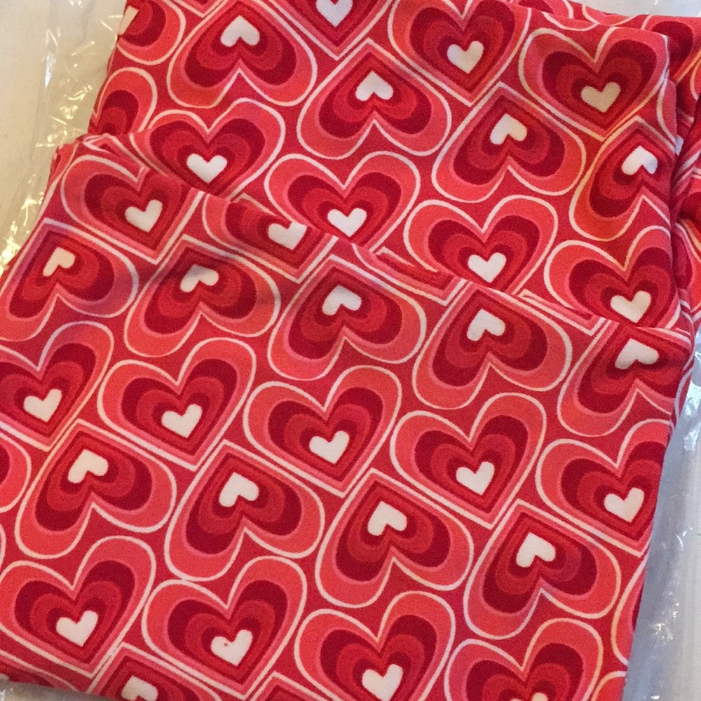 Lularoe One Size Valentines Day Leggings